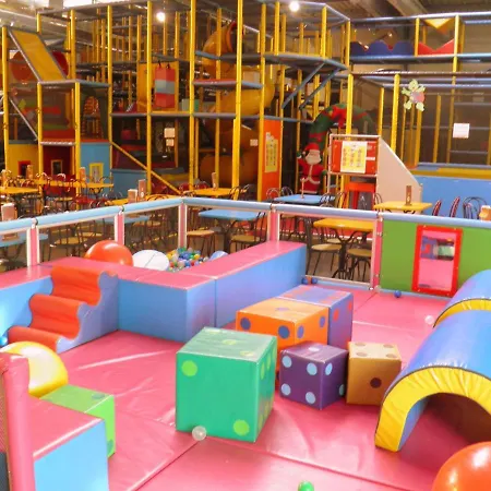 Villa With Garden Near Beautiful Golf Course Vasles