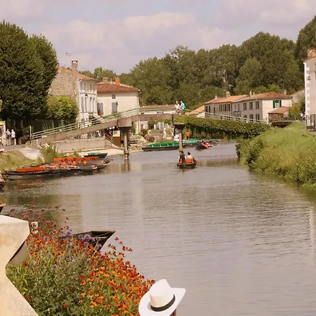 Villa With Garden Near Beautiful Golf Course