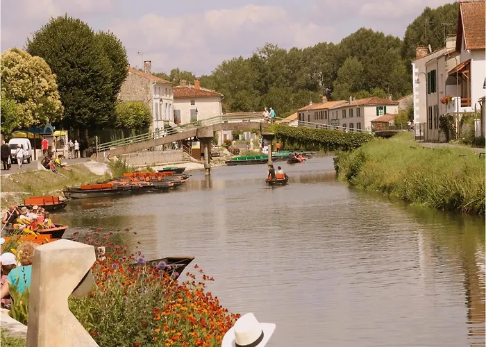 Villa With Garden Near Beautiful Golf Course